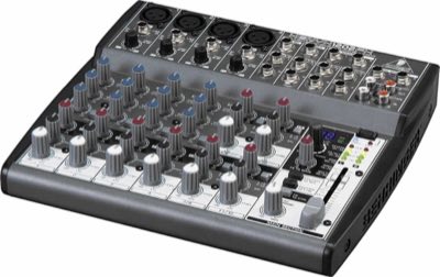 BEHRINGER 1202FX - микшер,4 микр. предусил.,8 линейных входов,24-битный эффект-процессор