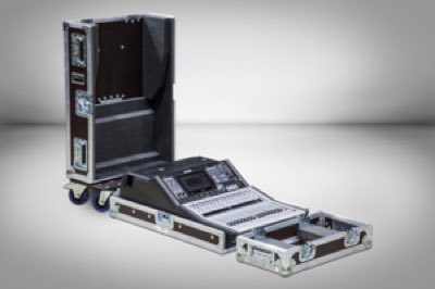 Кофр на колесах для микшера Yamaha TF-1