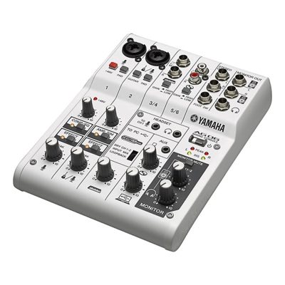 YAMAHA AG06 - микшерный пульт, 2 мик./лин. вх., 2 стер., 1 AUX, D-PRE предусилители, USB Audio, DSP