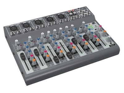 BEHRINGER 1002B - микшер,4 балансных стереовхода и 3 дополнительных микрофонных входа