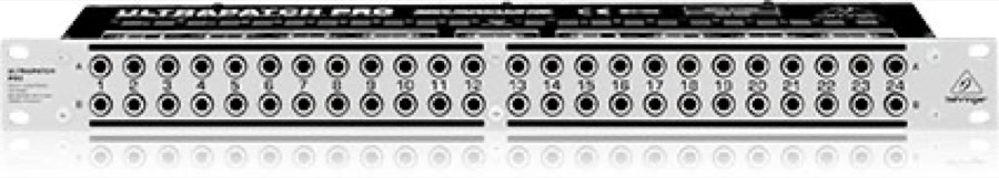 Behringer PX3000 - коммутационная панель