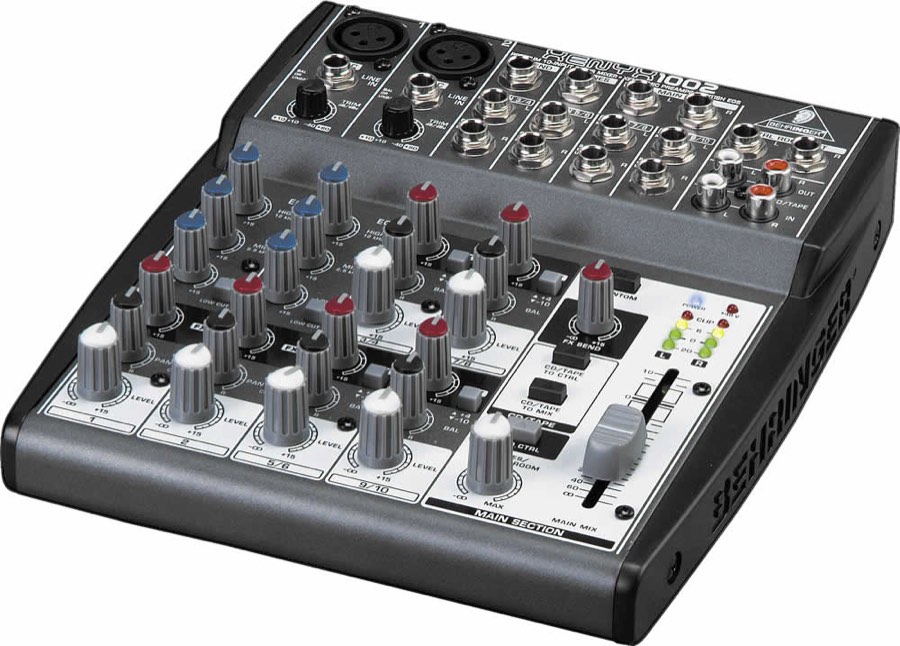 BEHRINGER 1002 - микшер,2 микр. предусил.,8 линейных входа, эквалайзер