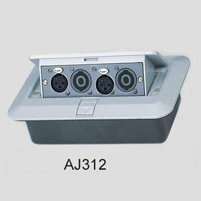 Soundking AJ312 Монтажная коробка с разъемами для установки в стены, настил сцены и пр. Откидная кр