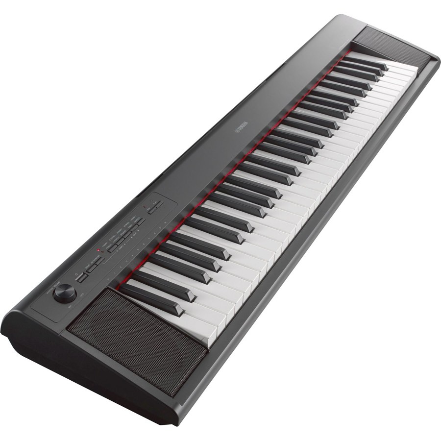 Yamaha NP-12B - электропиано, 61кл., 64 гол.полиф, 10 тембров, 2х2,5 Вт., 4,5 кг