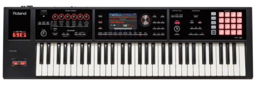 ROLAND FA-06 синтезатор