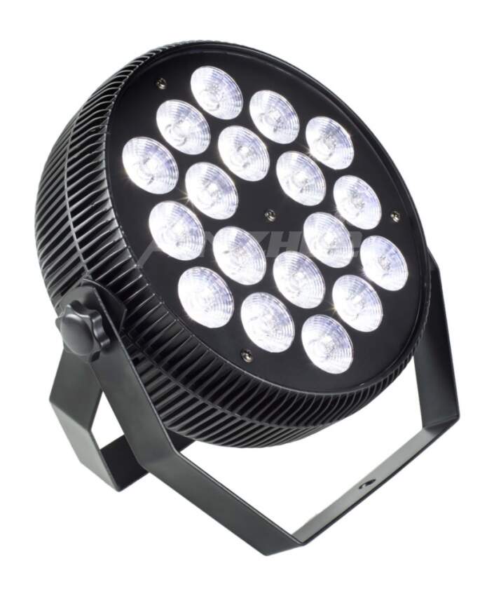 PROCBET PAR LED 18-15 RGBWA+UV PAR / 18 светодиодов по 15 Вт / RGBWA+UV / 30°