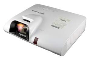 ASK Proxima S2335  3 100 lm, 1024 х 768, 3LCD, контрастность: 2000:1, формат 4:3.