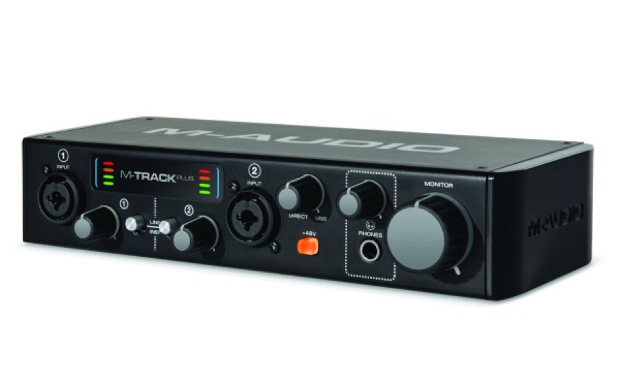 M-Audio M-Track Plus II Внешняя звуковая карта USB 2?2, 24-bit / 96 kHz, аналог 2?2, 2x Mic (XLR), ф