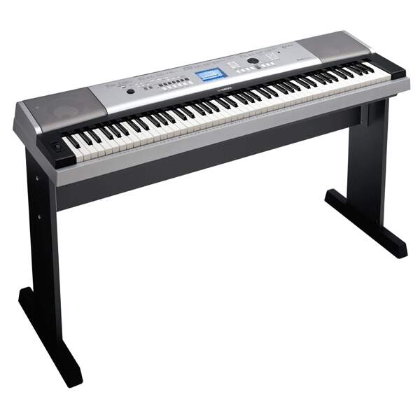 Yamaha DGX530 