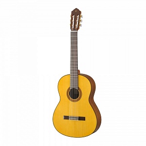 YAMAHA CG162S - классическая гитара, 4/4, верхняя дека массив ели, цвет натуральный